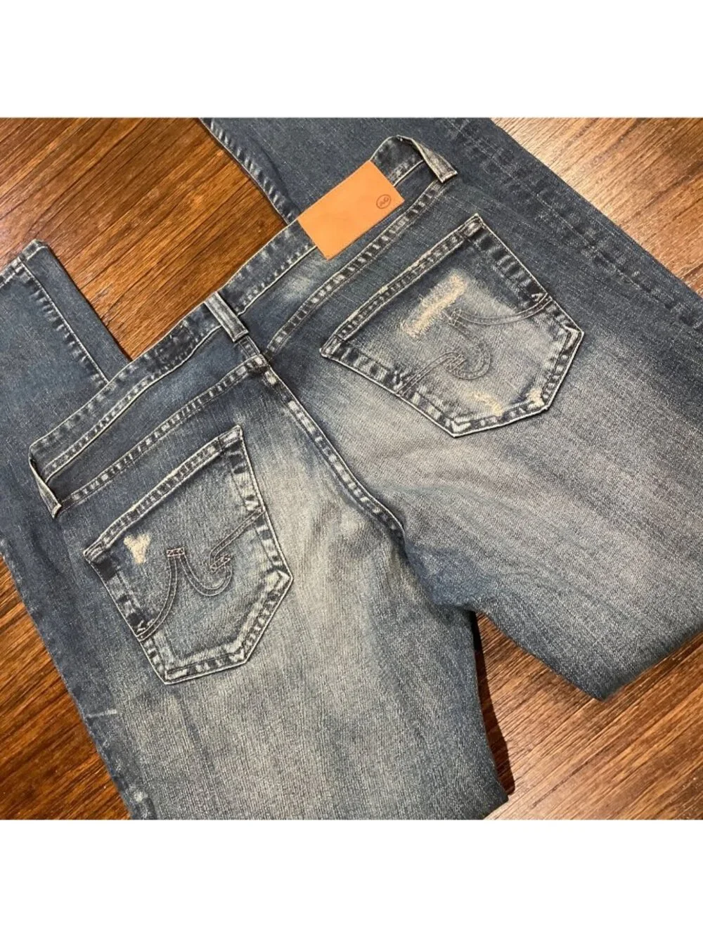 AG Matchbox Slim Straight Jean 32x33 Dark Wash Distressed Faded Stretch Denim